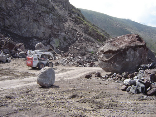 Imagen tomada del blog El quitense, que muestra la cantera San Catequilla.